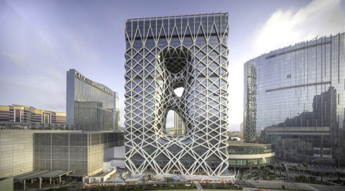 Intagliato come la giada, apre Morpheus Hotel a Macao